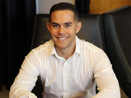 ristian Fernández, dietista-nutricionista colegiado para pacientes de Calafell